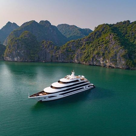 Iris Hotel Ha Long Exterior photo